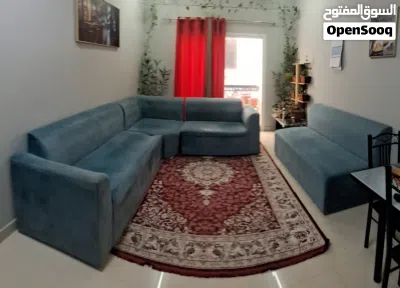 مجلس بحالة جيدة للبيع 3