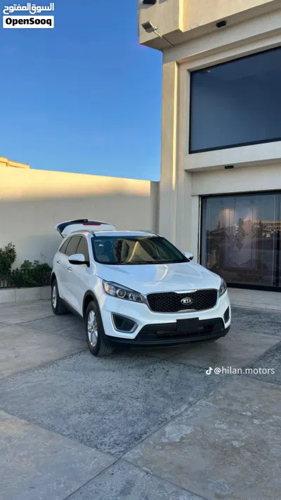 Kia Sorento LX 2