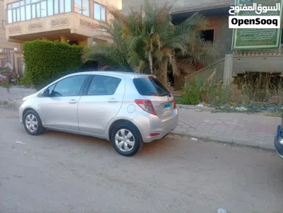 تويوتا يارس Sport 4