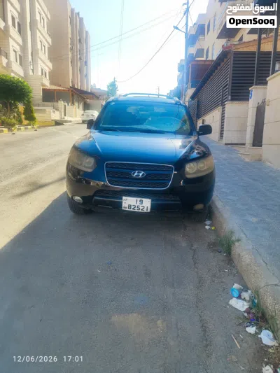Hyundai Santa Fe GLS 4