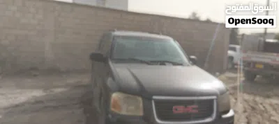 GMC Envoy XUV 4