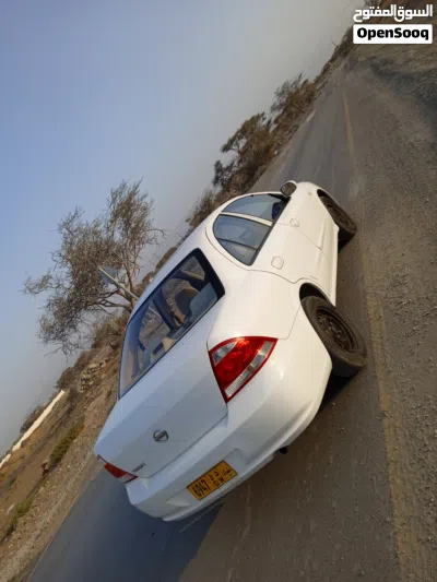 Nissan Sunny Standard 3