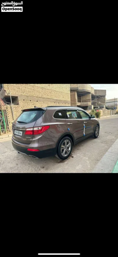 Hyundai Santa Fe Limited 4