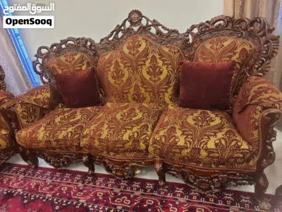 كنب فاخر لغرفة الضيوف - 9 مقاعد + طاولات رخام 2