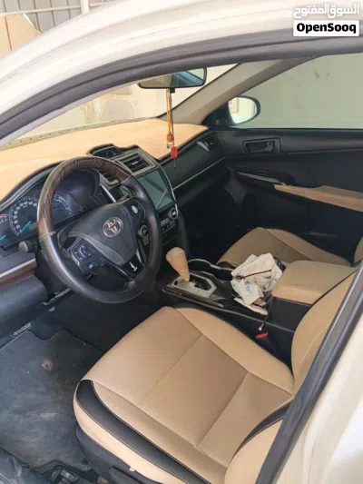 Toyota Camry LE 4