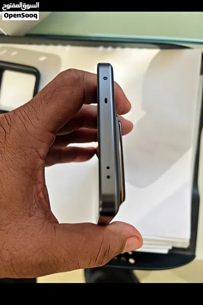 Almost New Realme GT 7T 5G For Sale! 2