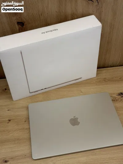 MacBook Air 2025. M4-Chip. 16 RAM. 256 SSD. 15.3-inch 2