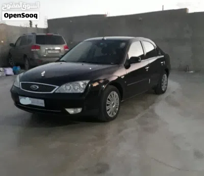 فورد مونديو Standard 2