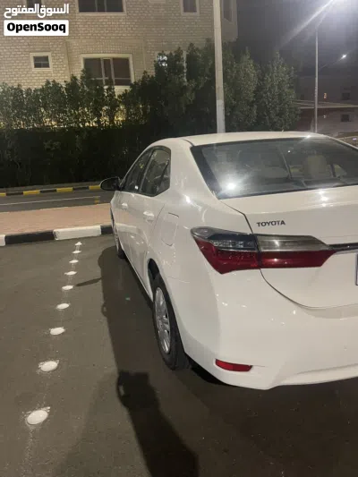 Toyota Corolla GLI 2