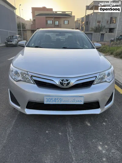 Toyota Camry LE 3