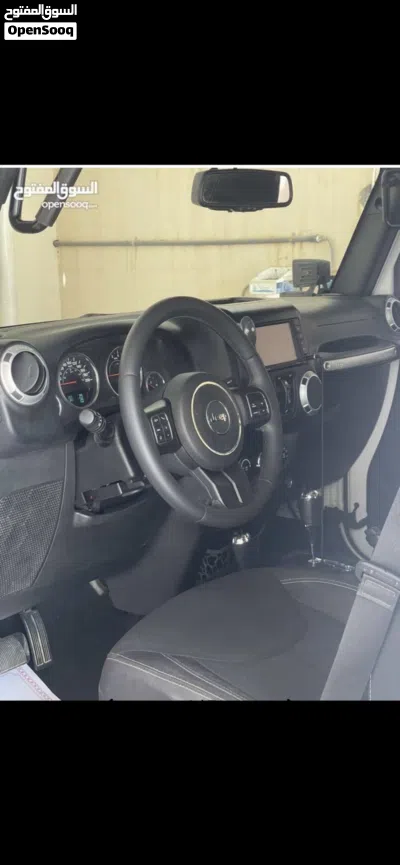 Jeep Wrangler Sahara 4