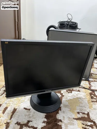 كمبيوتر كامل مع اغراضه View Sonic للبيع مستعمل يحتاج بعض الصيانة . 3