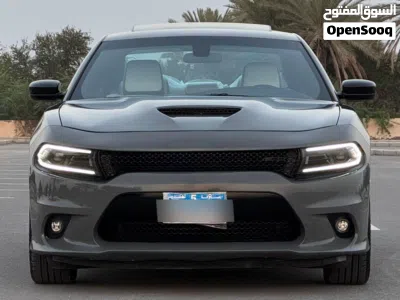 Dodge Charger SRT 392 2