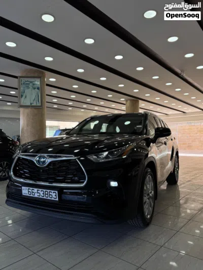 Toyota Highlander Limited 4
