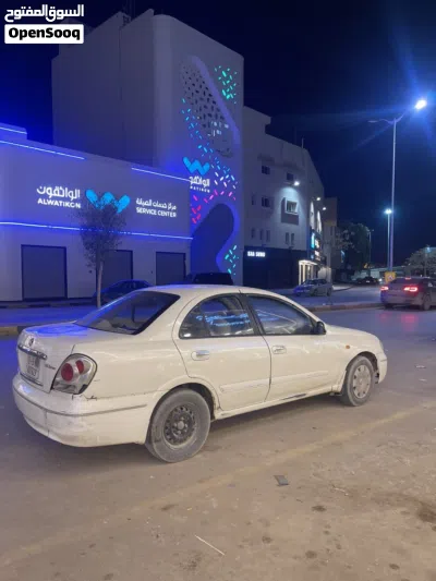 نيسان صني S 4