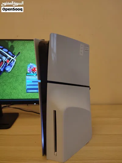 بلايستيشن 5 سلم مدخل شريط Playstation 5 1tb 4