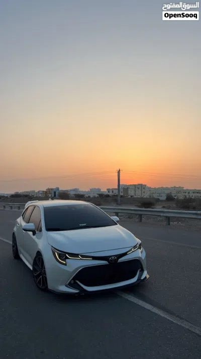 Toyota Corolla XSE 4
