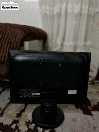 كمبيوتر كامل مع اغراضه View Sonic للبيع مستعمل يحتاج بعض الصيانة . 4