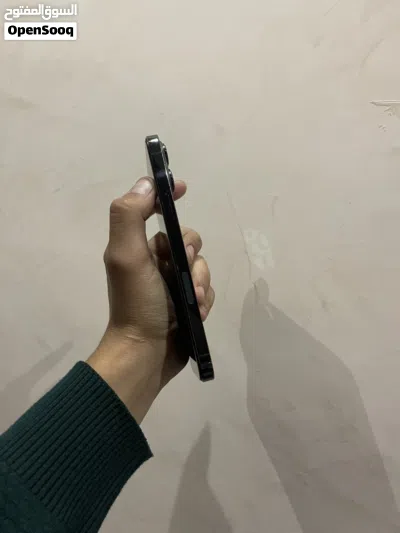 iPhone 13 Pro Max ايفون 13 برو ماكس بحالة الوكالة وسعر حرق 2
