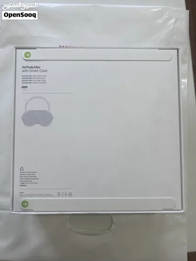 Airpod Max with smart case USB C Model. Brand New. Box Not open 2