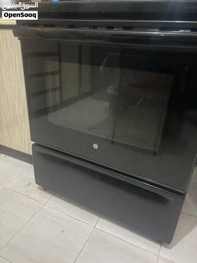 للبيع فرن كهربائي GE بحالة جيدة 3