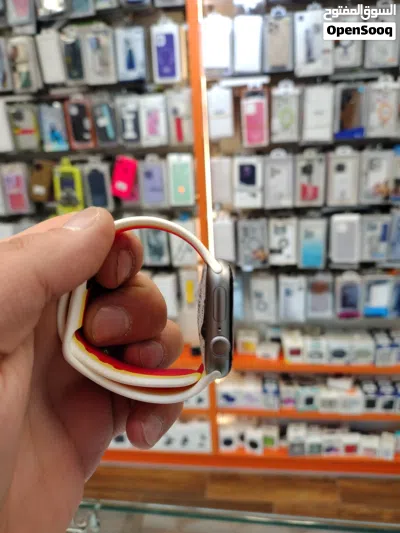 apple series 11 مقاس 42mm جديد بدون كرتونة بسعر حررررق 2