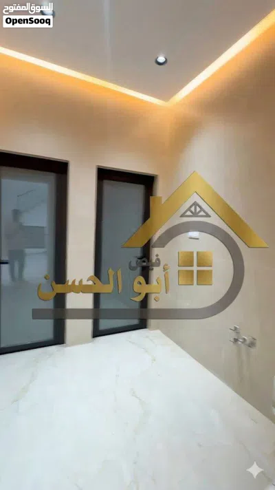 دار تجاري للايجار في منطقة حي الزهراء , المساحة 400 3