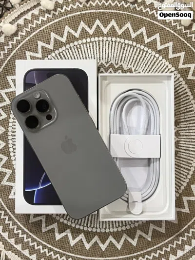 I phone 16 pro 128g ايفون 4