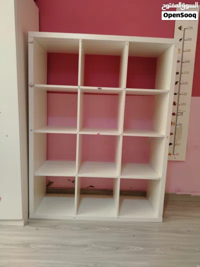 وحدة ارفف من ايكيا بحالة ممتازة 2