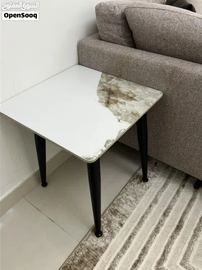 للبيع – طقم كنب وطاولات For Sale – Living Room & Tabels 3