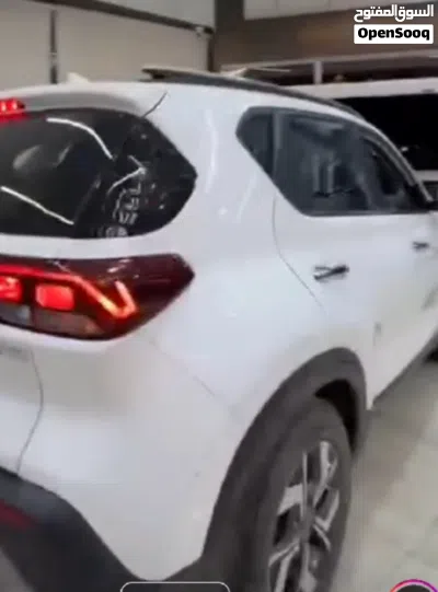 Kia Sonet HTX 2