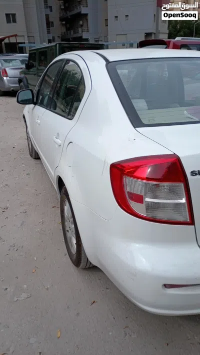 Suzuki SX4 GL 3
