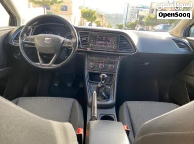 Seat Leon Standard 3