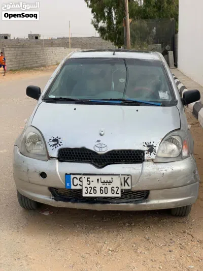 تويوتا يارس SE 3