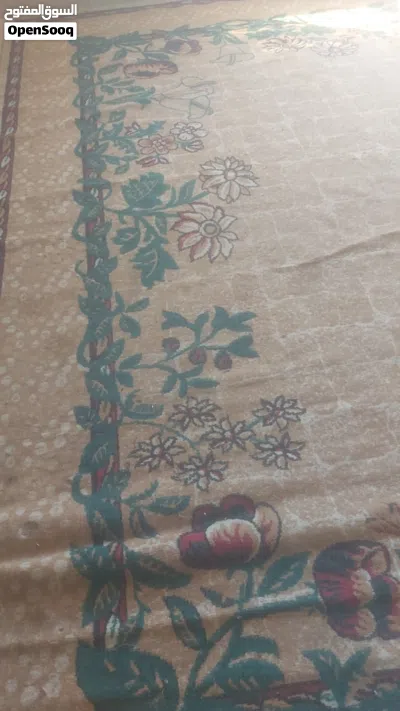 سجاد وبرادي للبيع بسبب الرحيل 4