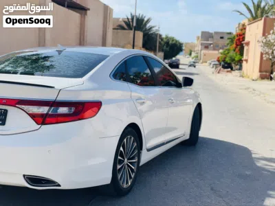 Hyundai Azera GL 3