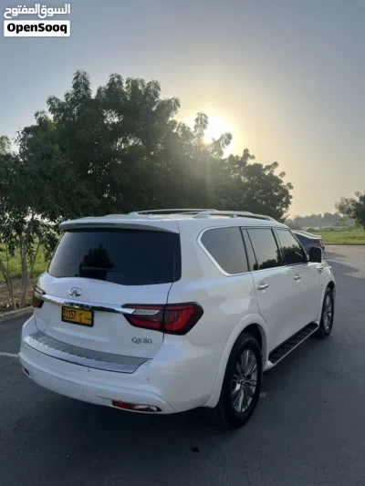 إنفينيتي QX80 Luxe 4