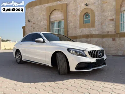 مرسيدس بنز الفئة-C C 300 4