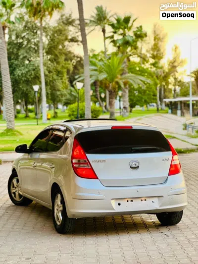 Hyundai i30 Standard 4