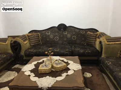 طقم كنب 9 مقاعد مع ملحقاته 3