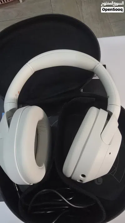 Sony ULT power sound headset 3