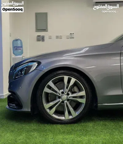 Mercedes Benz C-Class C 300 2