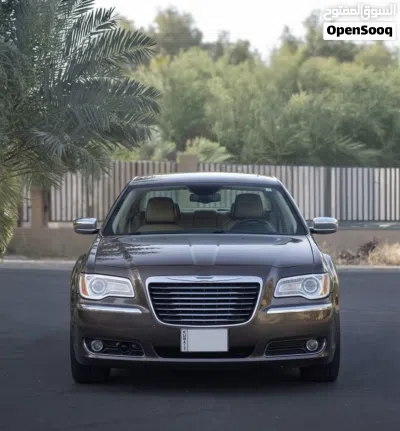 Chrysler 300 300S v8 2