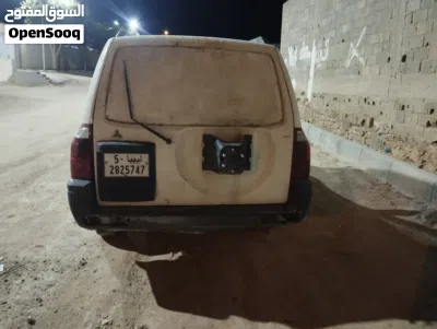 Mitsubishi Pajero GLX 4