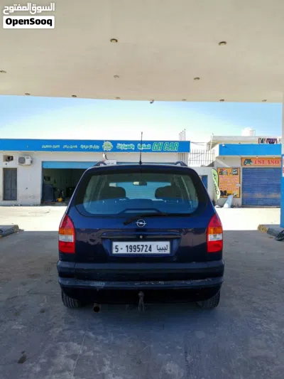أوبل زافيرا 4