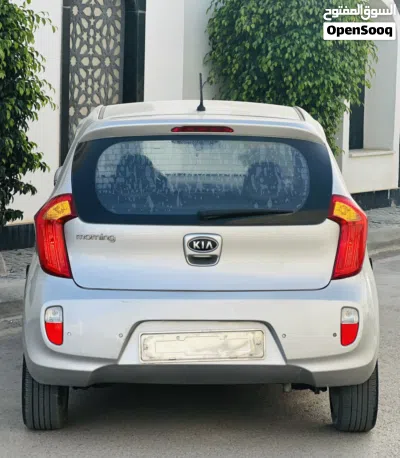 Kia Picanto EX 4