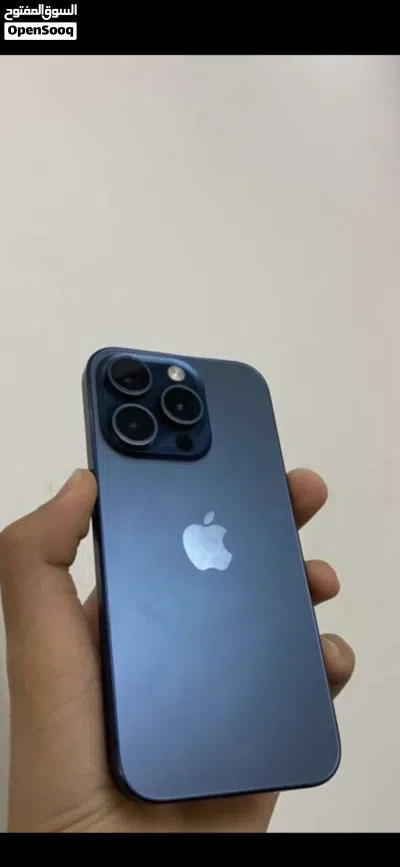 ايفون 15 برو نضيف جدا 2