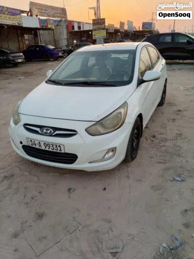 Hyundai Accent GL 3