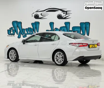 Toyota Camry XLE 2