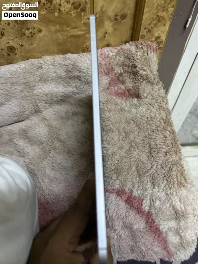 شاشه مكسوره بس ماتأثر ابدن 3